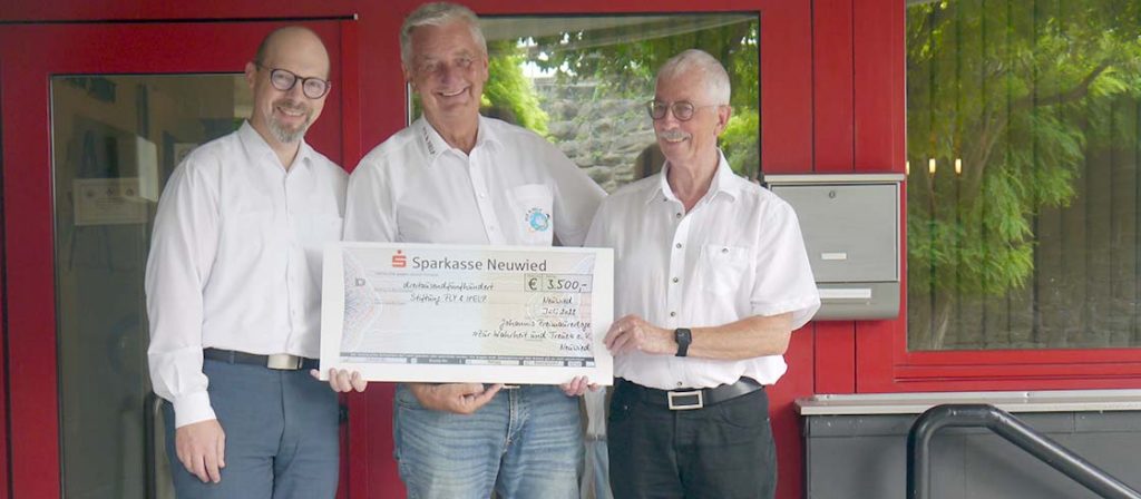 Fly and Help Spendenübergabe in der Loge Zur Wahrheit und Treue